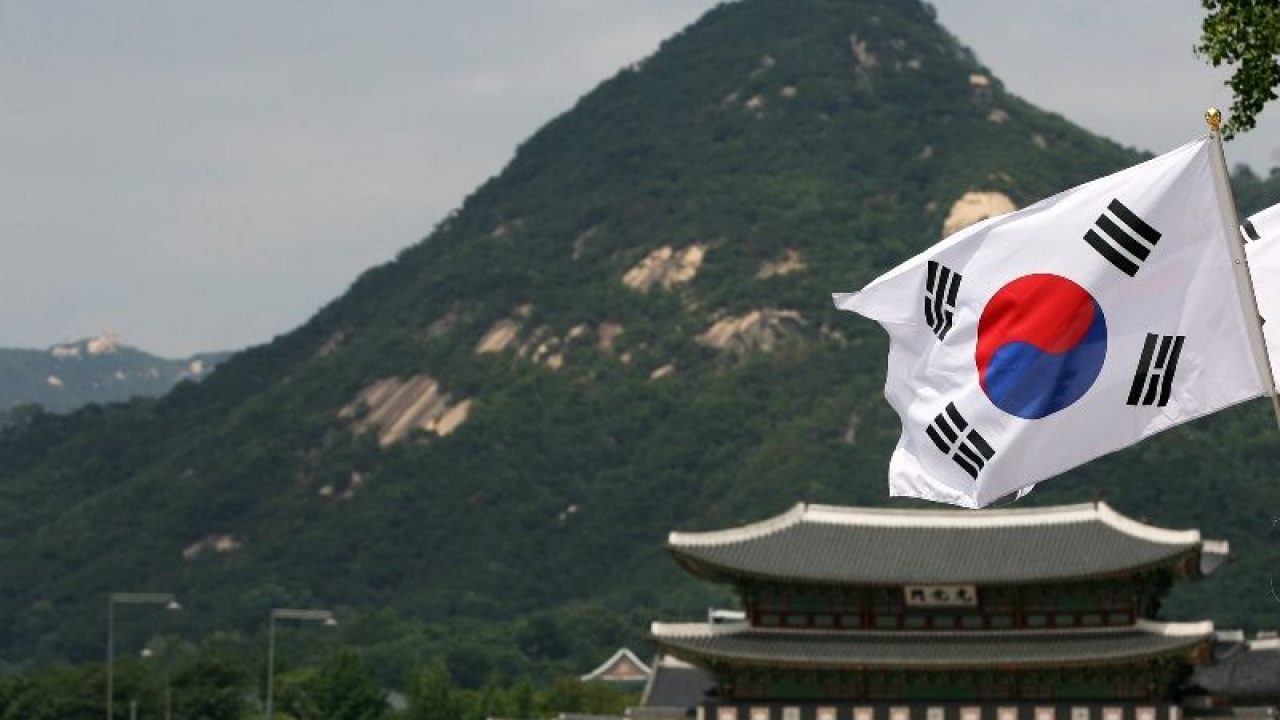 Власти Южной Кореи рассматривают возможность снять часть ковидных ограничений 