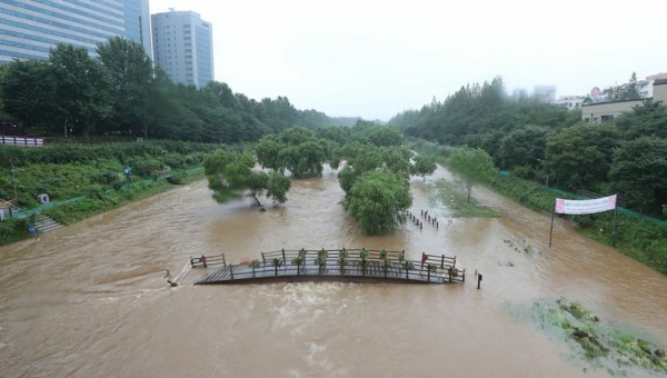 Южная Корея страдает от наводнений