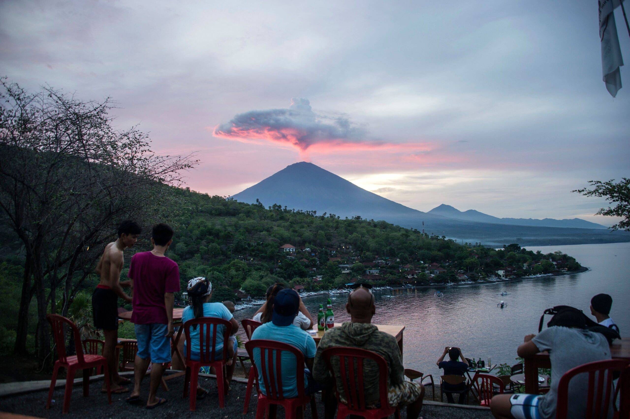 На Бали гору Агунг закроют для туристов